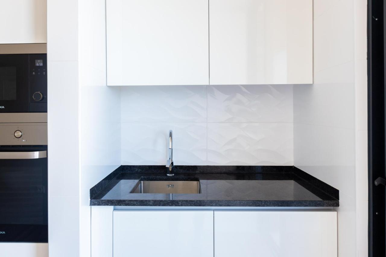 3 Bdr Aprt, Stunning Seaview, Rooftop Pool - Lcgr Praia Eksteriør billede