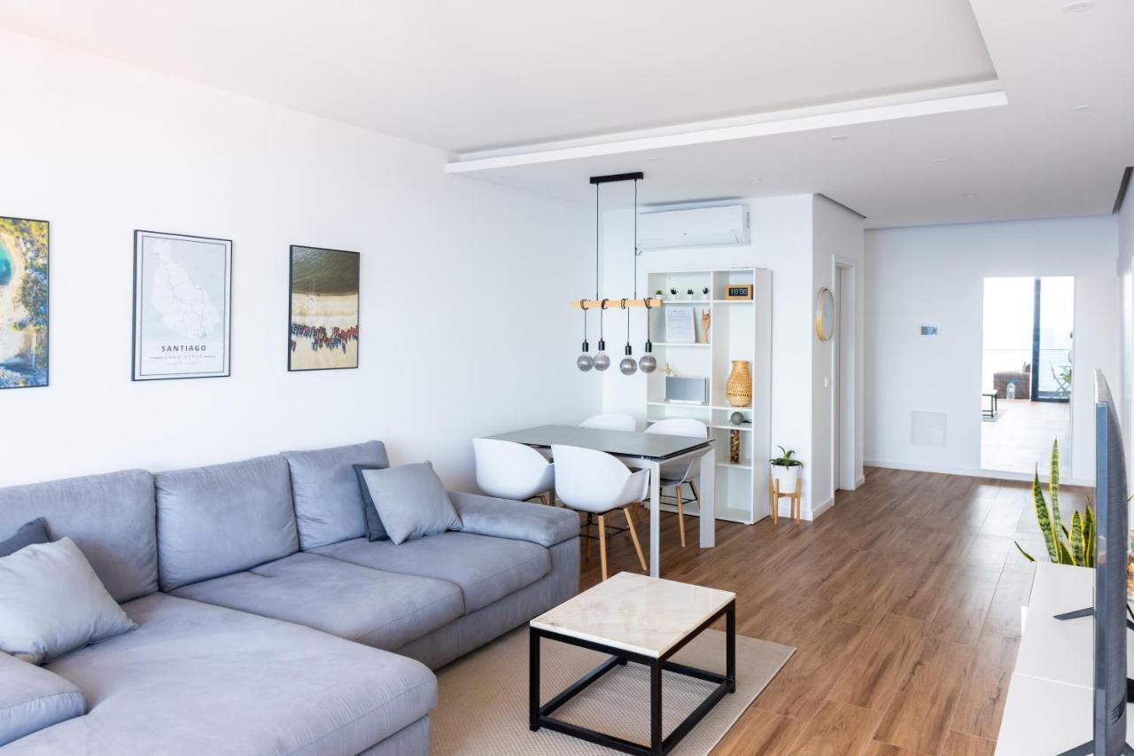 3 Bdr Aprt, Stunning Seaview, Rooftop Pool - Lcgr Praia Eksteriør billede