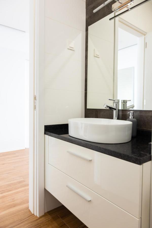 3 Bdr Aprt, Stunning Seaview, Rooftop Pool - Lcgr Praia Eksteriør billede