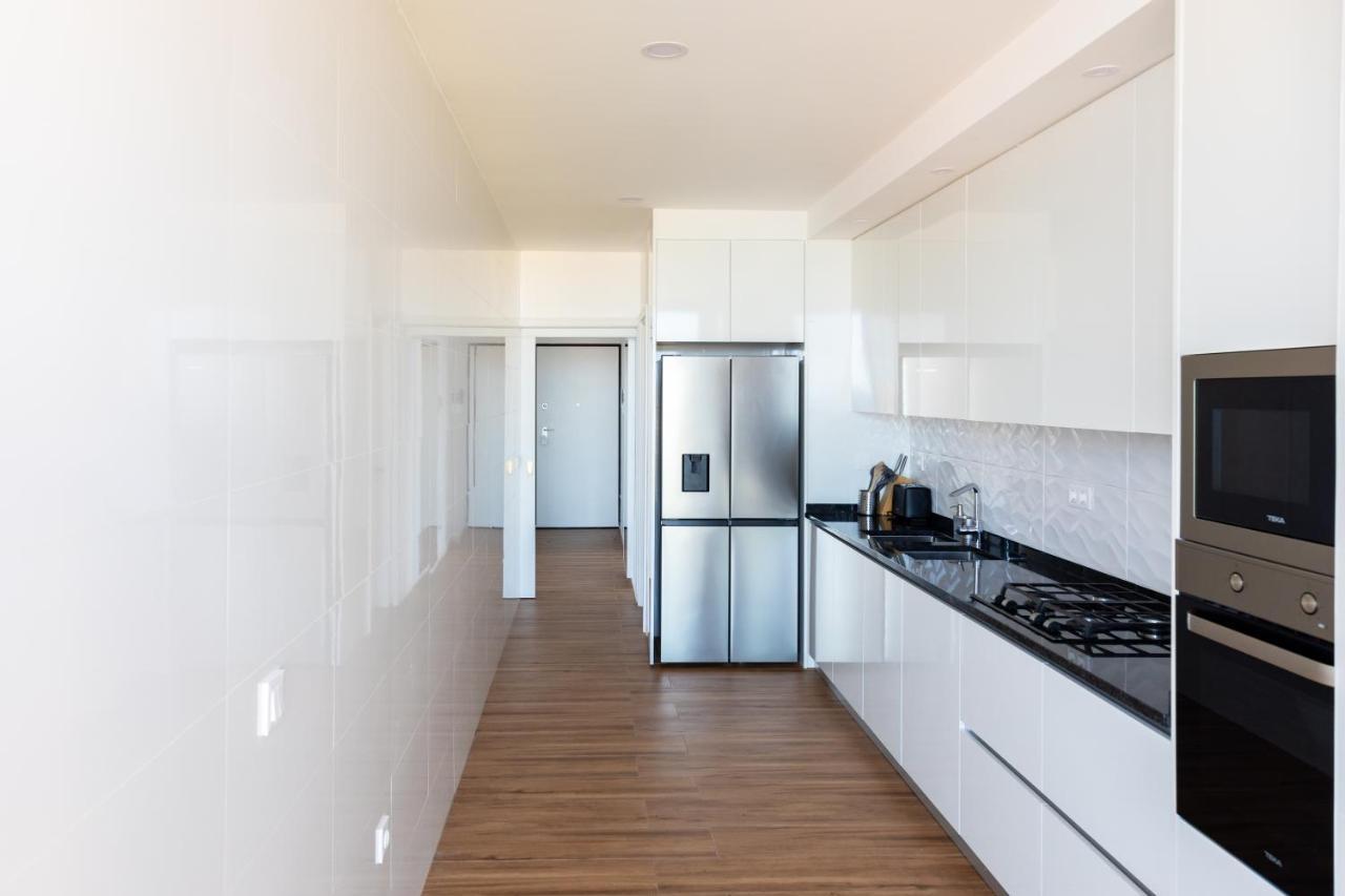 3 Bdr Aprt, Stunning Seaview, Rooftop Pool - Lcgr Praia Eksteriør billede